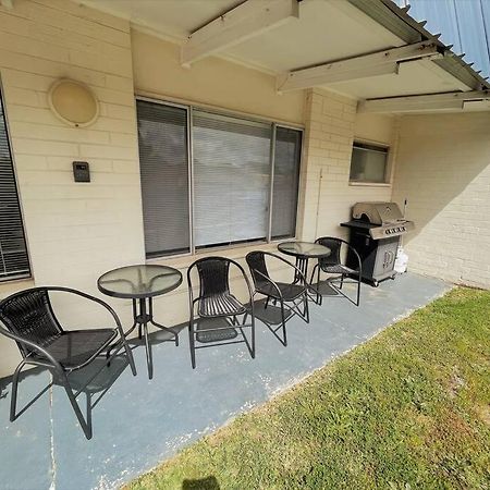 Three Palms Apartments Unit 2 Esperance Esterno foto