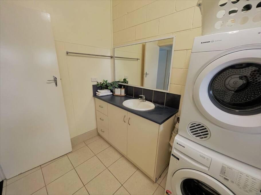 Three Palms Apartments Unit 2 Esperance Esterno foto