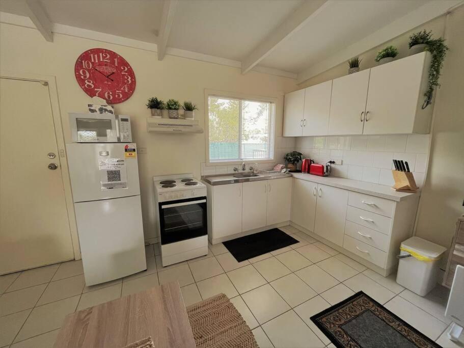 Three Palms Apartments Unit 2 Esperance Esterno foto